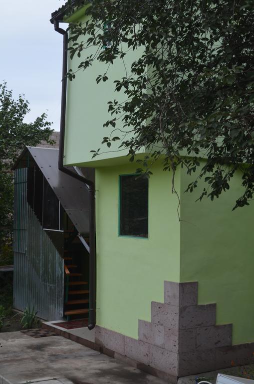 Cottages On Gdantsevskaya Street Kryvyi Rih Dış mekan fotoğraf